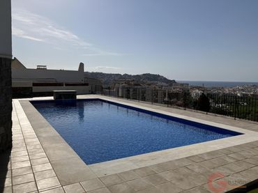 Xalet amb piscina en venda a Cotobro