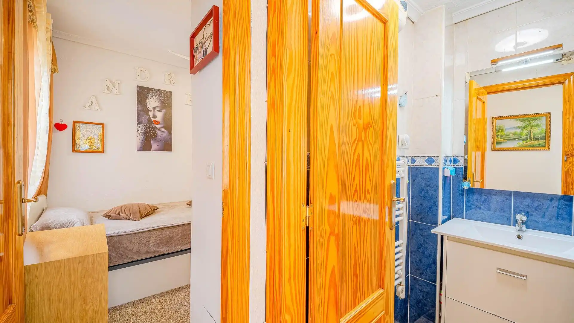 Habitación de Casa o chalet en venta en Santa Pola con Jardín privado, Terraza y Piscina comunitaria