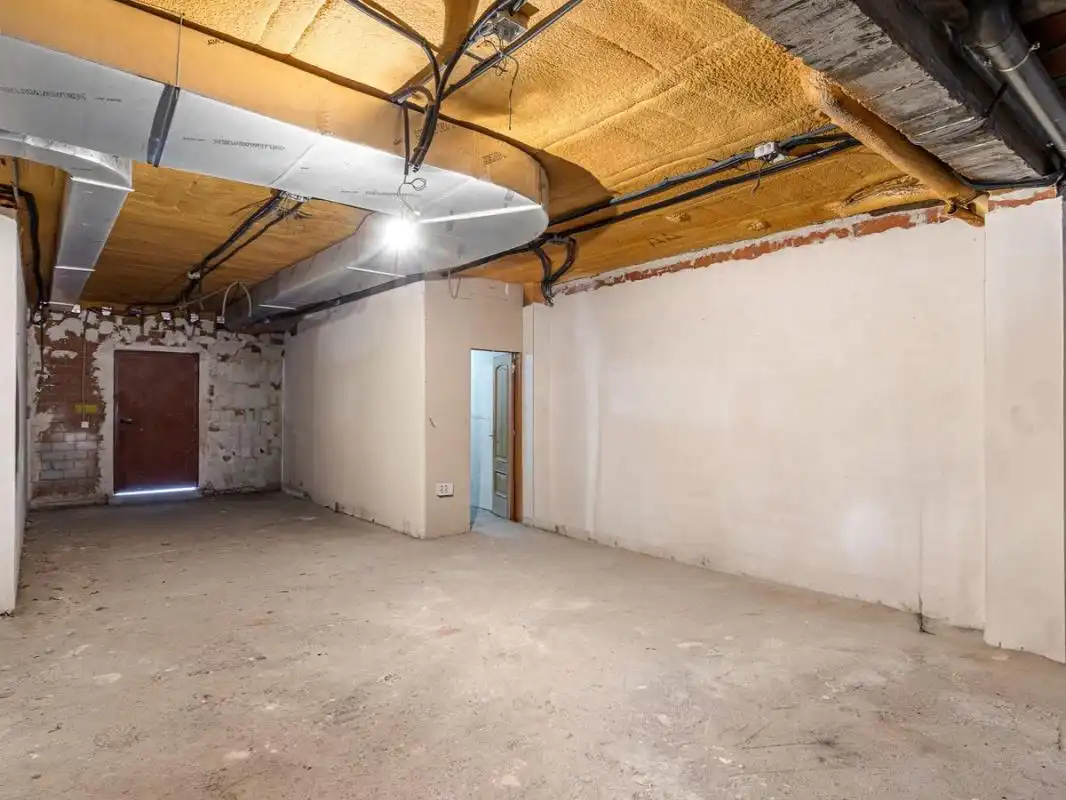 Commercial properties for sale in Coslada  with Heating and Terrace