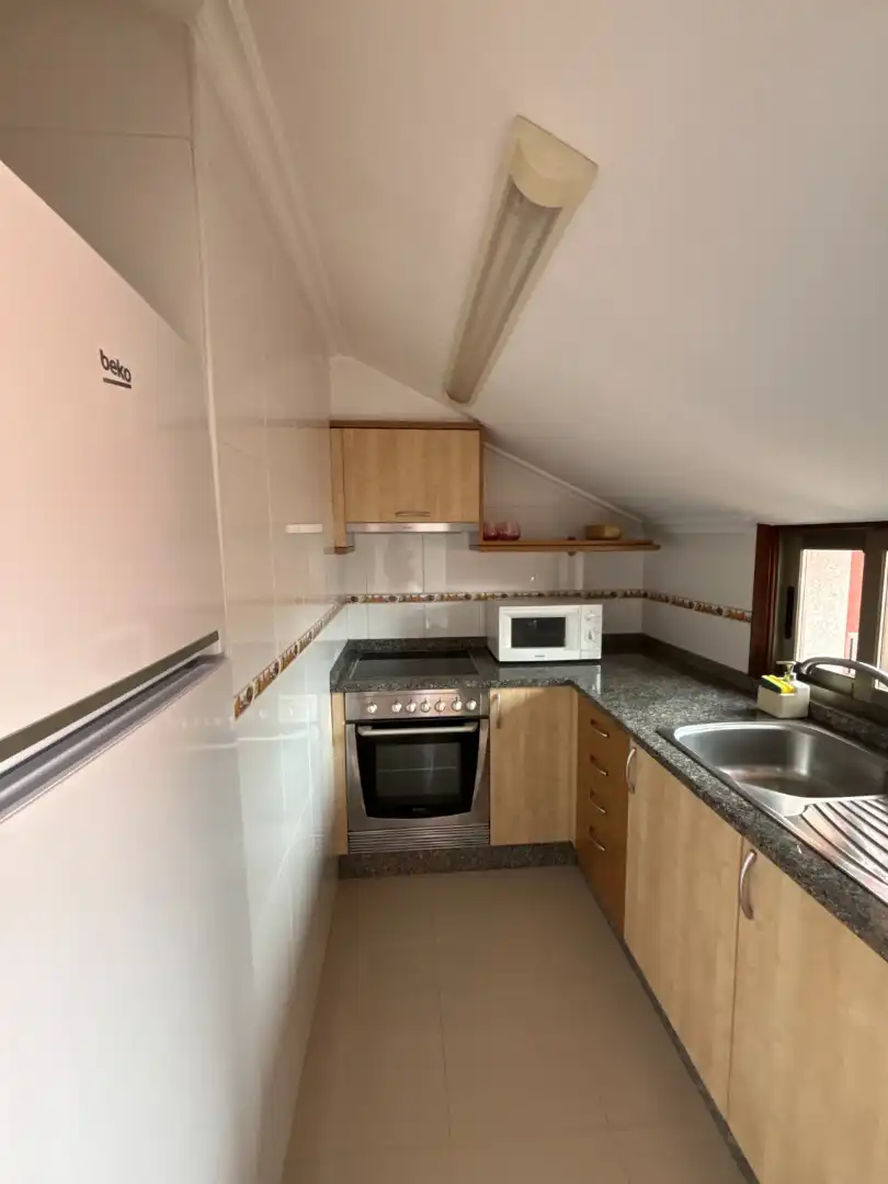 Cocina de Piso de alquiler en Gondomar con Terraza, Amueblado y Lavadora