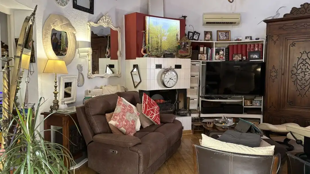 Sala d'estar de Casa o xalet en venda en Empuriabrava amb Calefacció