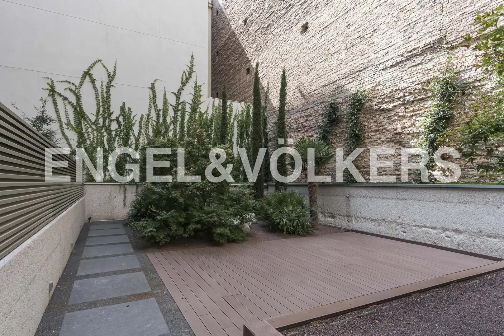 Terraza de Piso de alquiler en Madrid con Aire acondicionado, Calefacción y Trastero