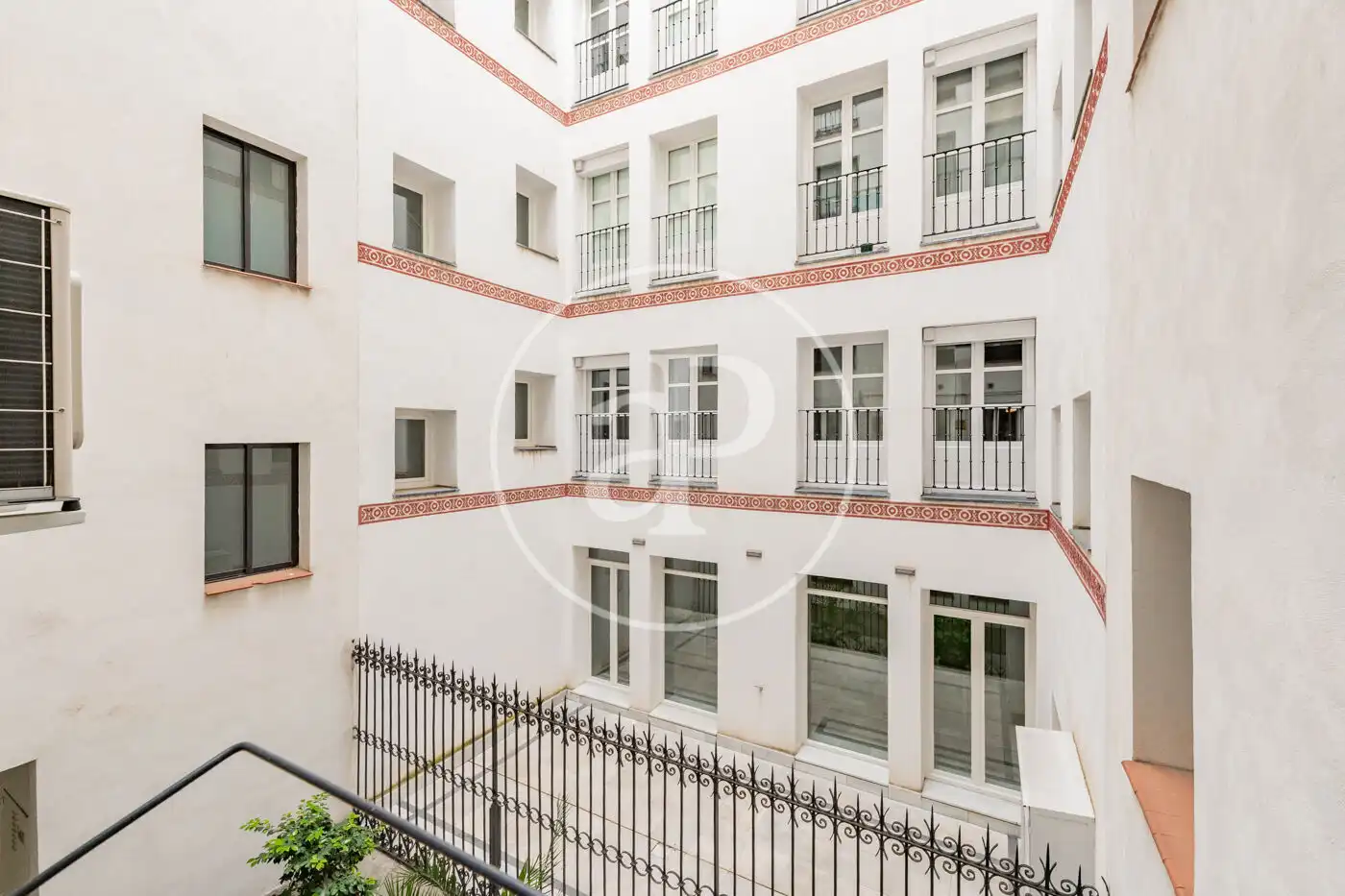 Piso con terraza en alquiler en Juan de Mena, imagen 52