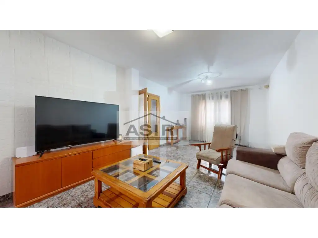 Sala d'estar de Casa o xalet en venda en La Pobla Llarga amb Aire condicionat i Terrassa