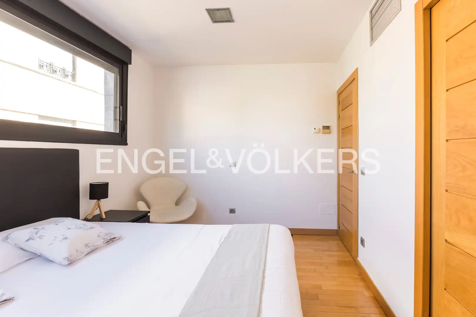 Habitación de Casa o chalet en venta en Madrid con Aire acondicionado, Calefacción y Jardín privado