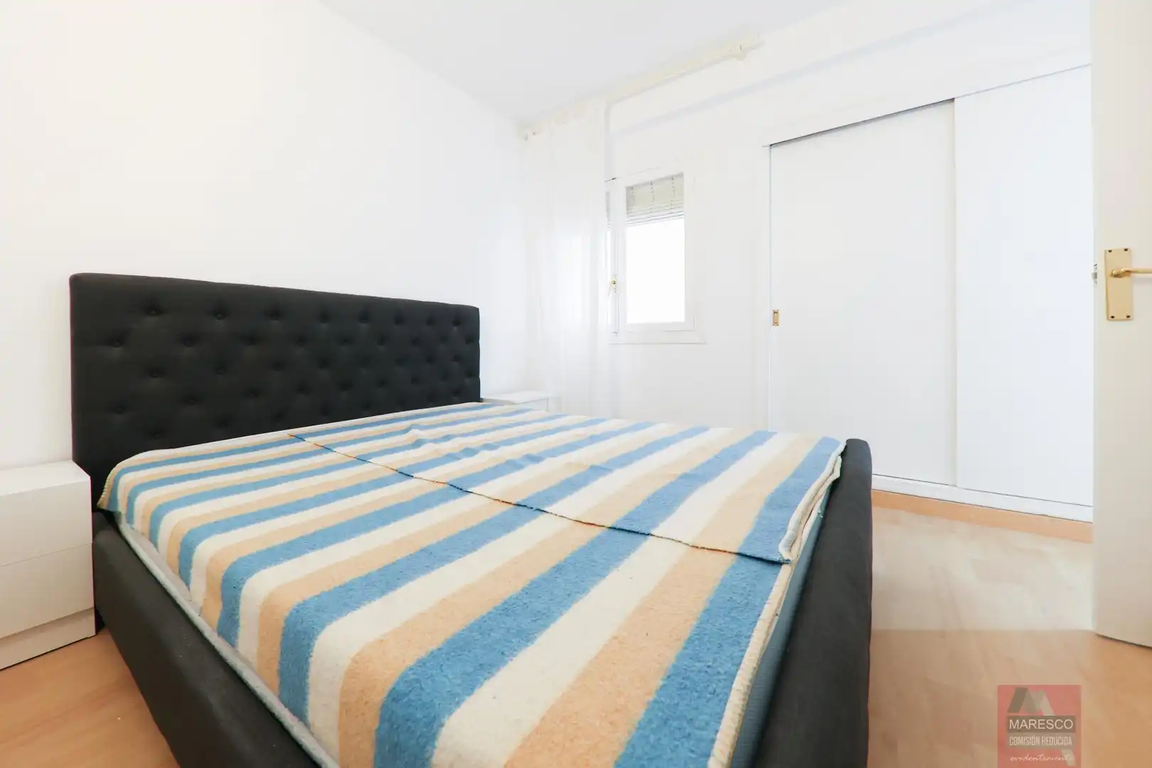Bedroom of Flat for sale in Fuengirola  with Air Conditioner, Terrace and Balcony
