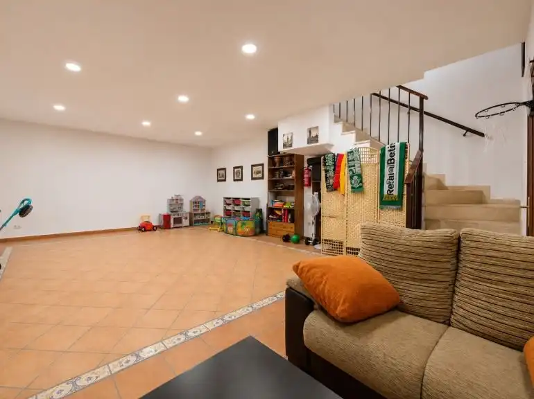 Casa o chalet en venta en Alcalá de Guadaira con Aire acondicionado y Terraza