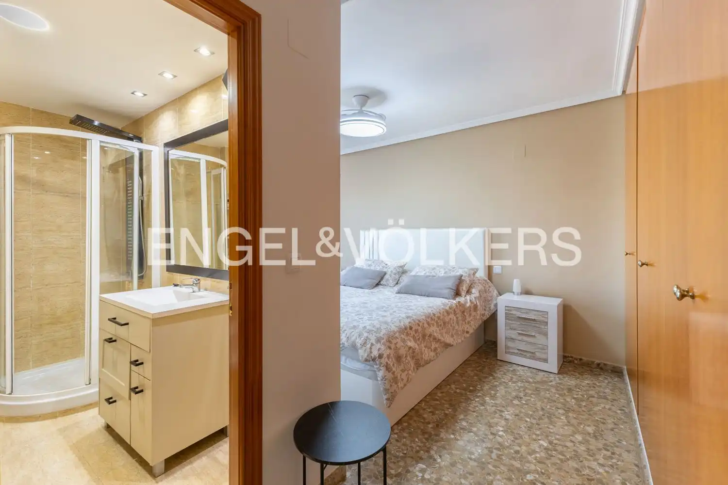 Habitación de Piso en venta en Tavernes Blanques con Aire acondicionado, Calefacción y Terraza