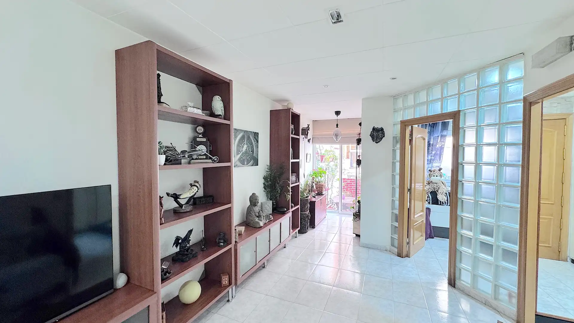 Flat for sale in de la Mare de Déu del Coll, imagen 4
