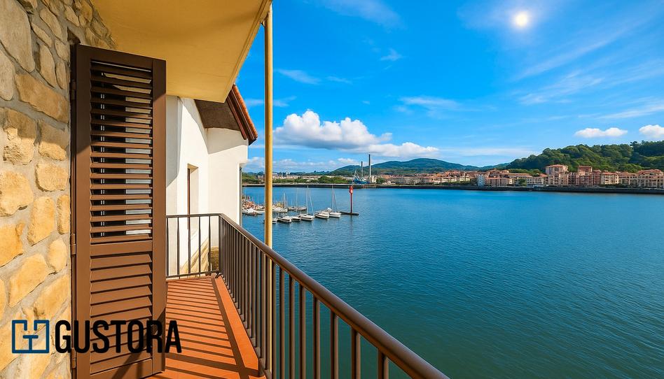 Foto 1 de Piso en venta en Donibane Kalea, 51, Pasaia, Gipuzkoa