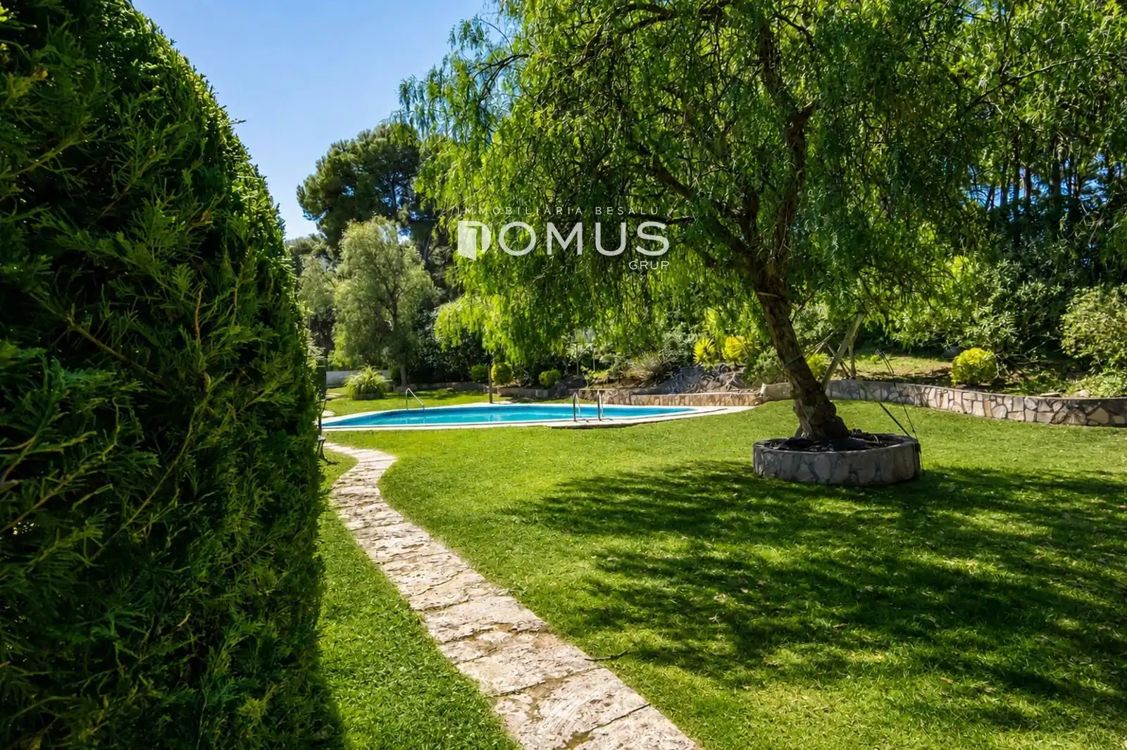 Piscina de Dúplex en venda en L'Escala amb Terrassa, Piscina i Moblat