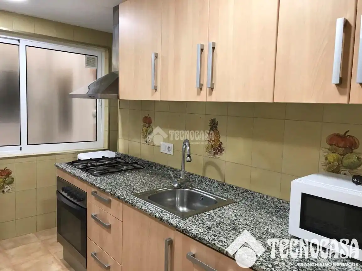 Appartamento con terrazza in vendita a Centre, imagen 4