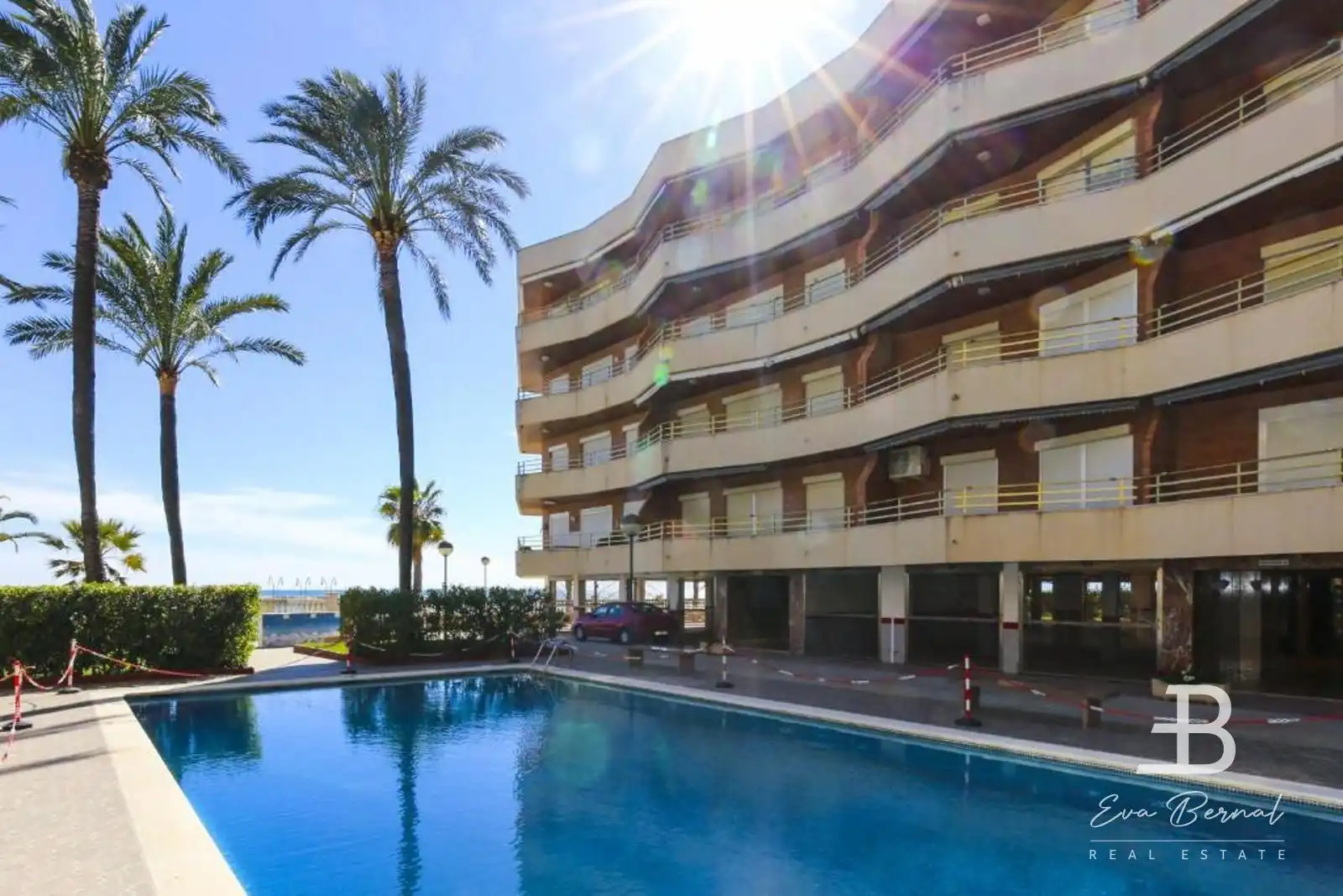 Swimming pool of Flat for sale in Cambrils  with Air Conditioner, Heating and Private garden