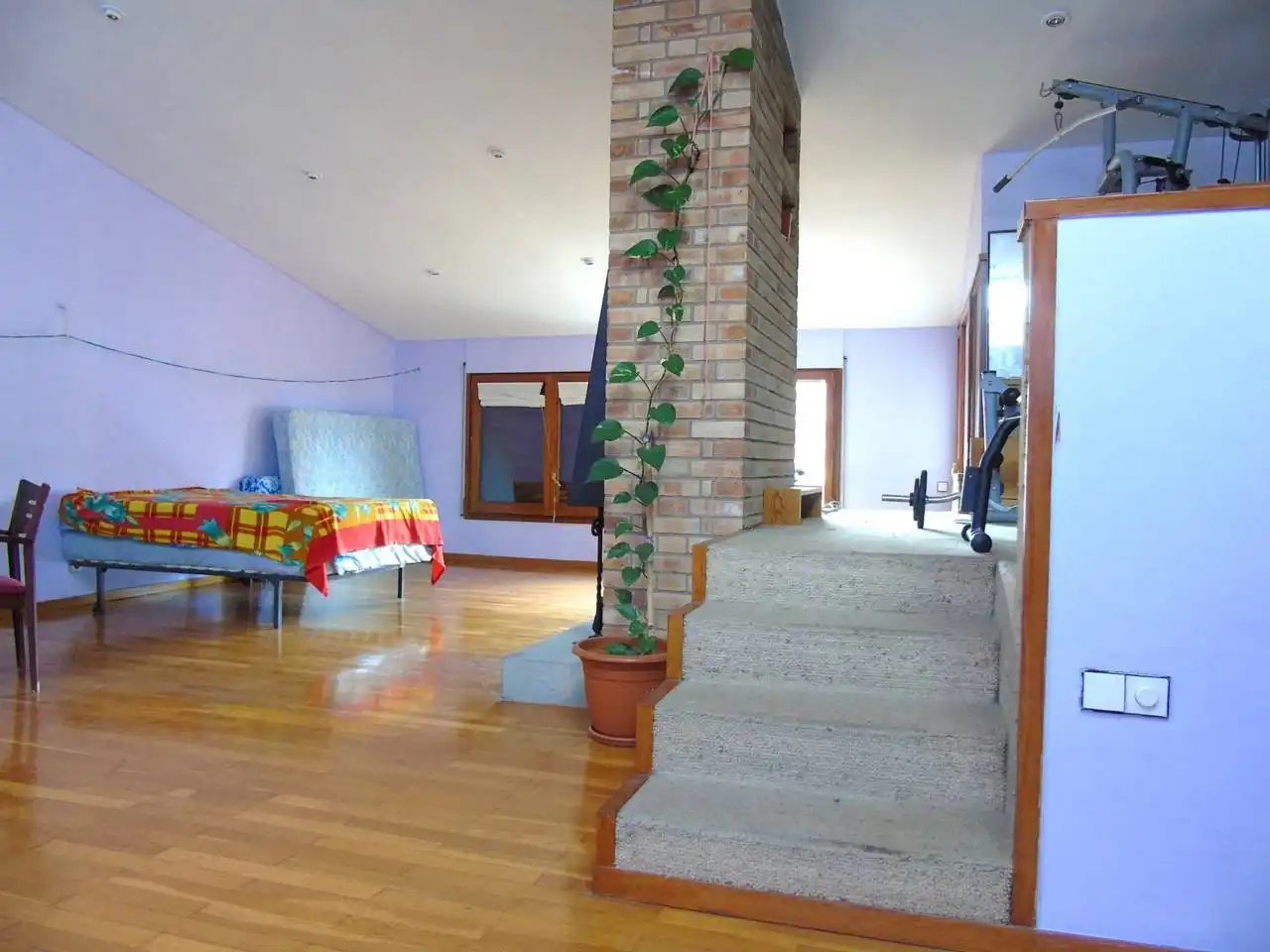 Dúplex en venta en Vic con Calefacción, Parquet y Terraza
