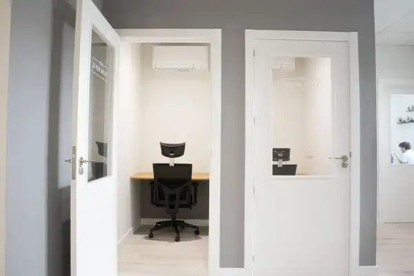 Büro zur Miete in Tetuán