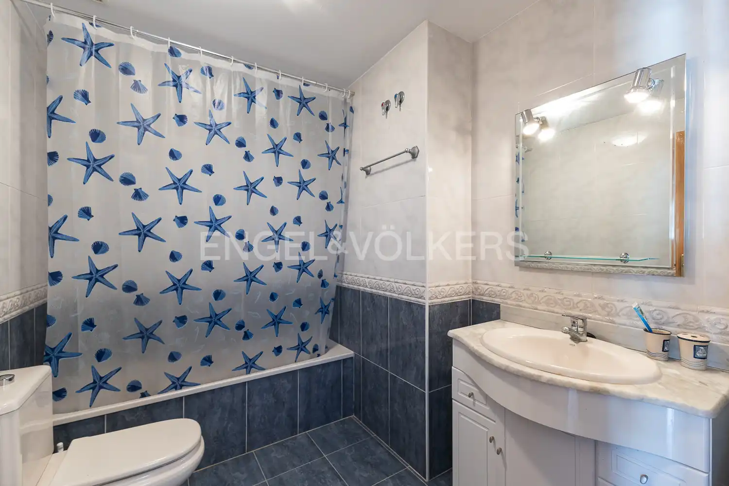 Bathroom of Houses for sale in Sueca  with Air Conditioner, Heating and Private garden