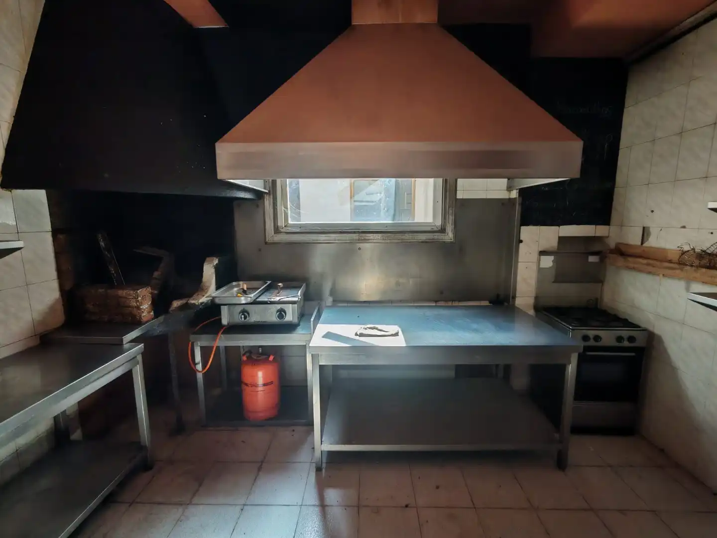 Cocina de Local en venta en Lliçà d'Amunt con Aire acondicionado, Calefacción y Terraza