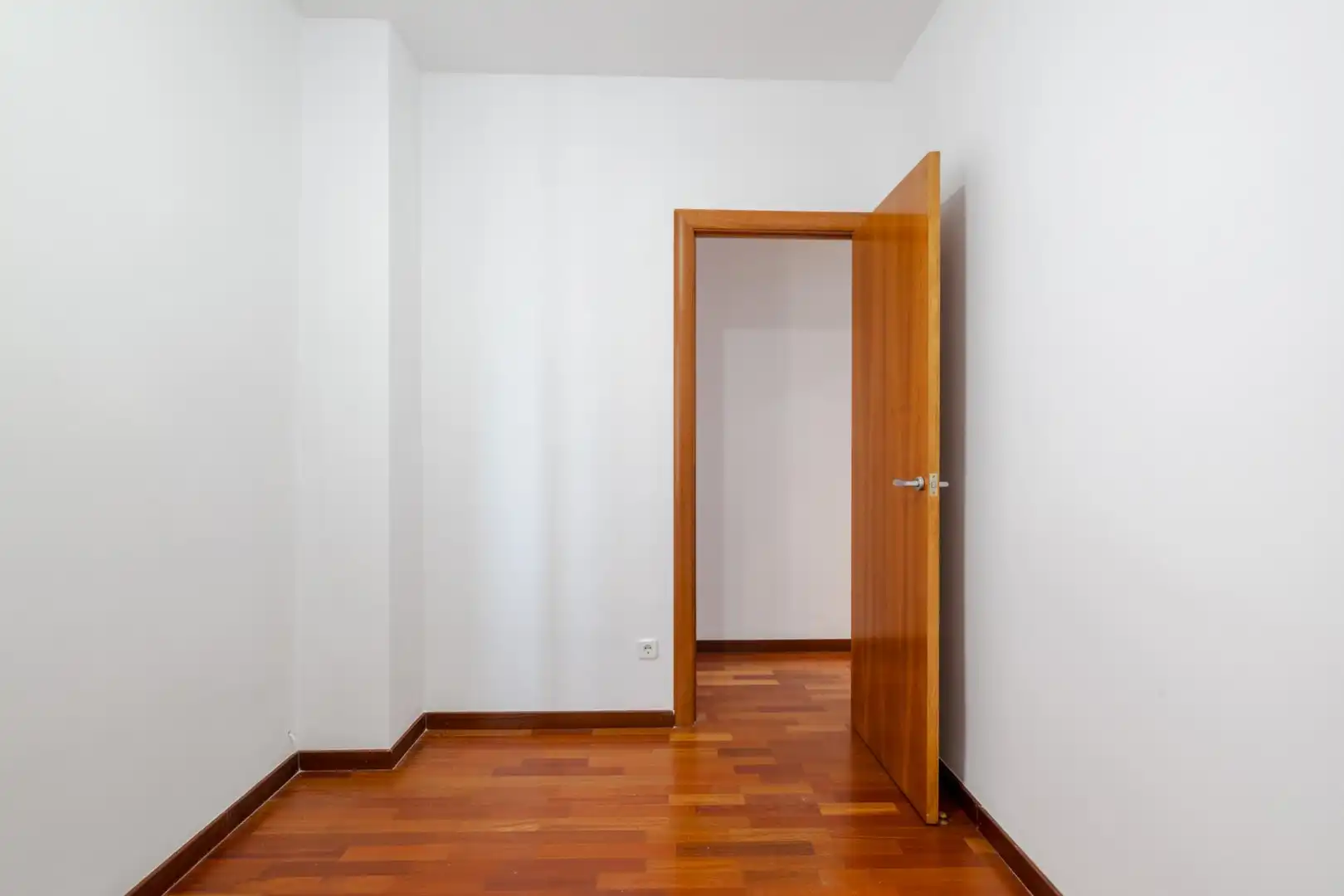 Piso en venta en Esplugues de Llobregat con Balcón
