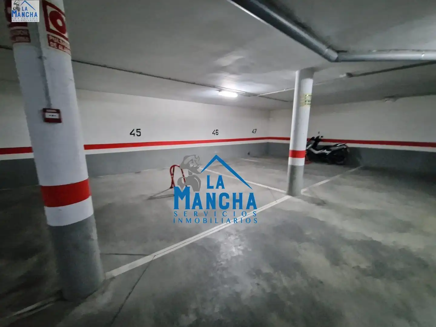 Parkplatz von Garage zum Verkauf in Albacete