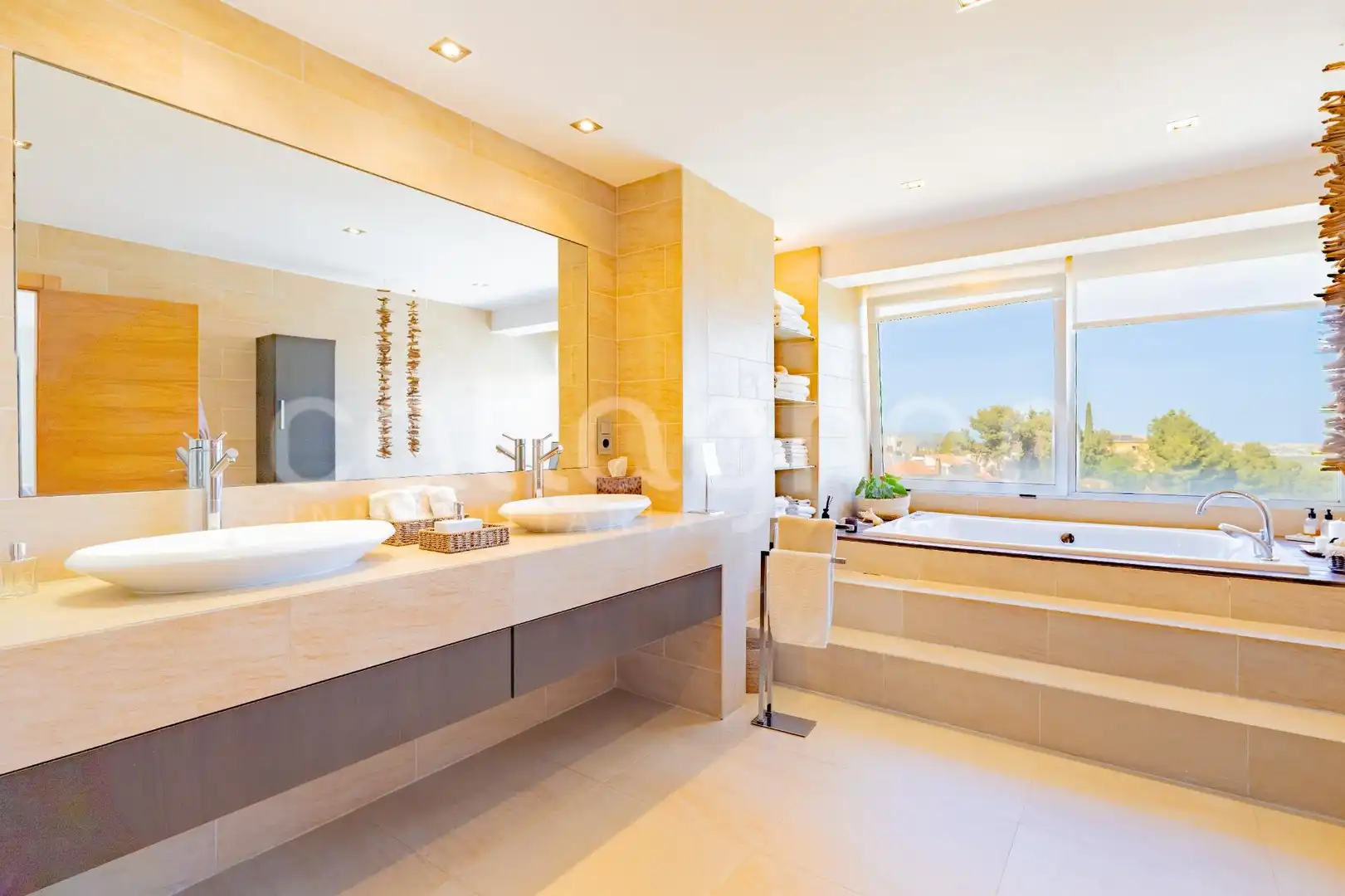 Baño de Casa o chalet en venta en Chiva con Aire acondicionado, Calefacción y Jardín privado
