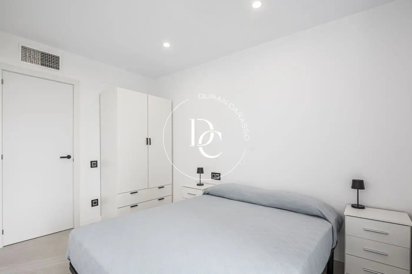 Habitación de Casa o chalet en venta en Canyelles con Aire acondicionado, Calefacción y Jardín privado
