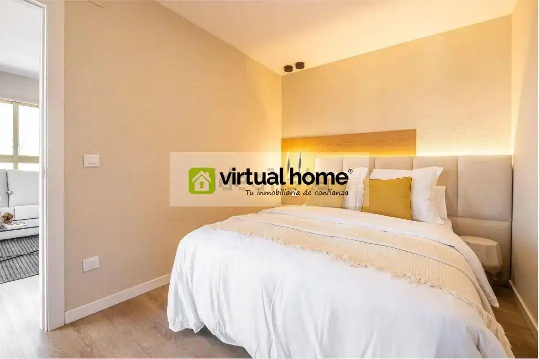 Bedroom of Flat for sale in Benidorm  with Air Conditioner, Terrace and Furnished
