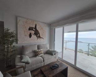 Sala d'estar de Apartament de lloguer en Fuengirola amb Aire condicionat, Calefacció i Terrassa