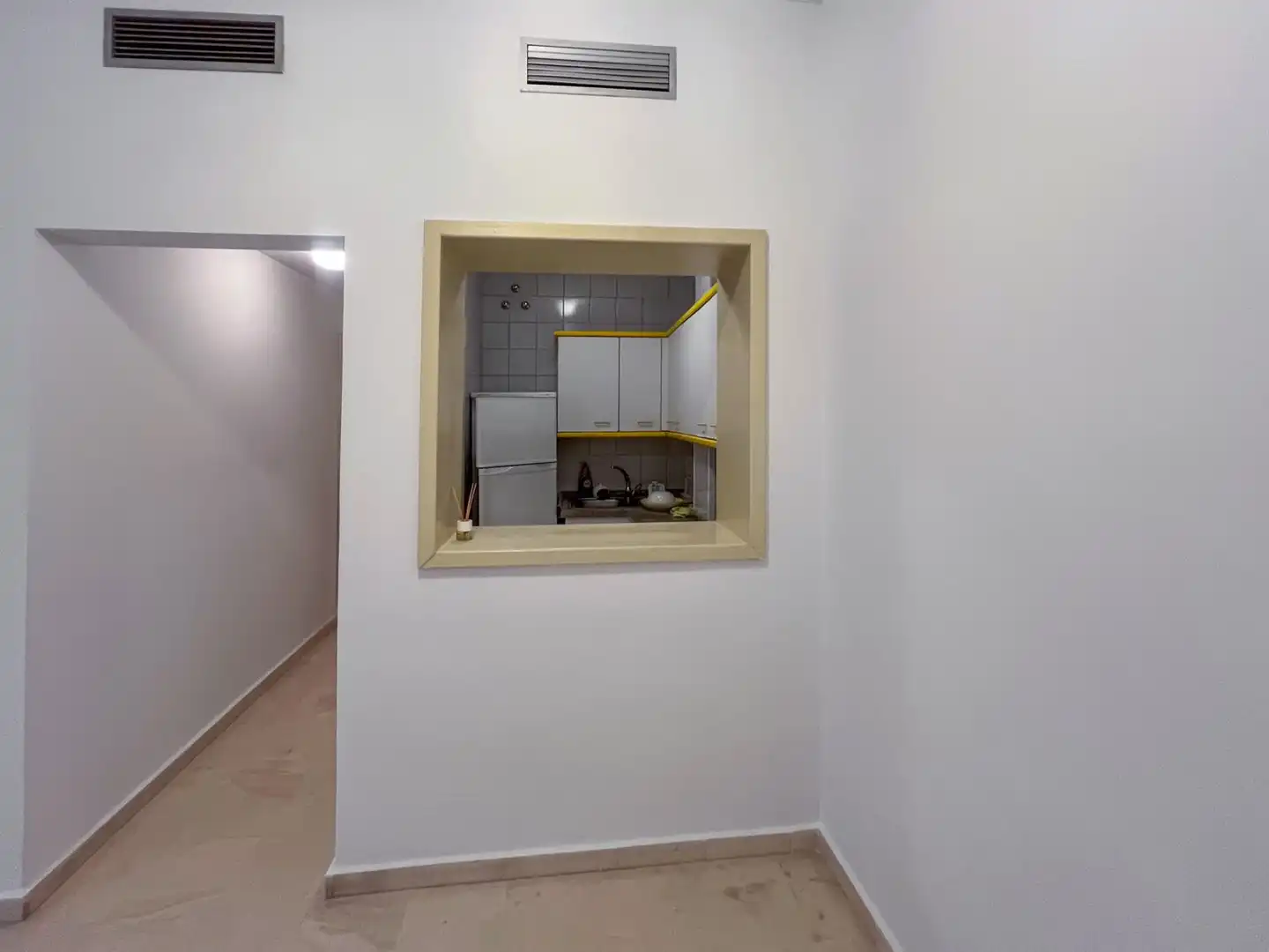 Küche von Wohnung zur Miete in Sevilla mit Klimaanlage und Heizung