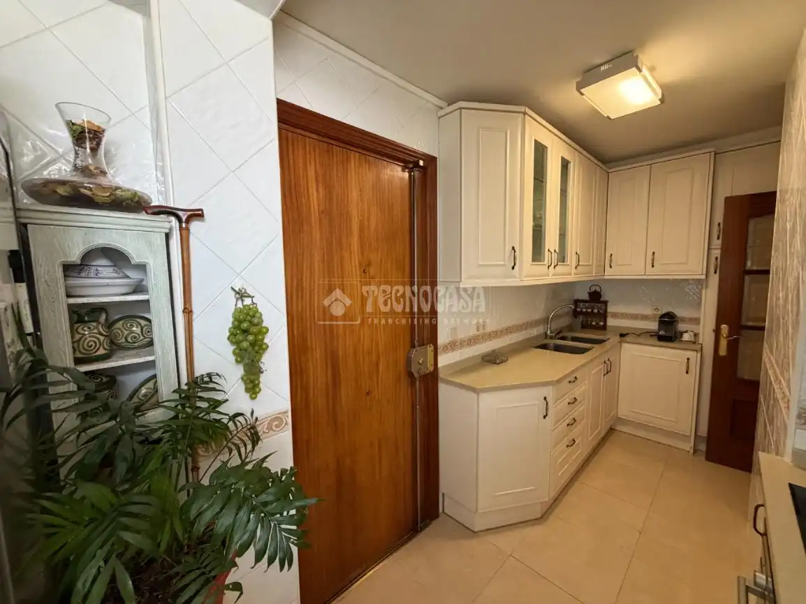 Cocina de Piso en venta en Alcalá de Henares