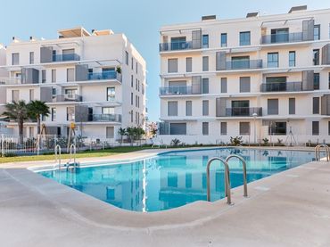 Pis amb piscina en venda a Las Marinas / Les Marines