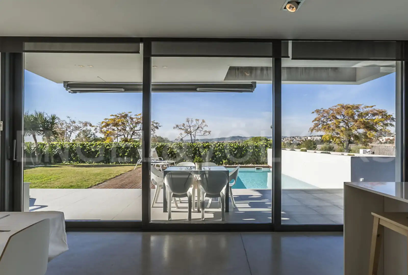 Terraza de Casa o chalet en venta en Vilanova i la Geltrú con Aire acondicionado, Calefacción y Jardín privado