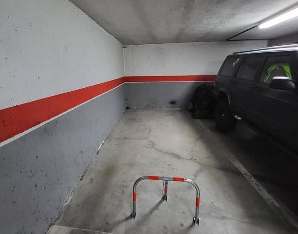 Garaje en Venta en Carlos Ruiz