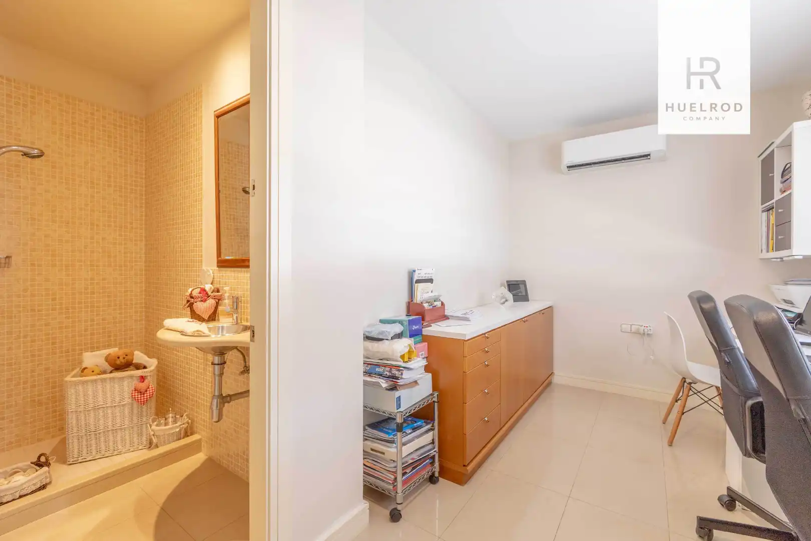 Badezimmer von Haus oder Chalet zum Verkauf in Sant Vicenç de Montalt mit Klimaanlage, Heizung und Privatgarten