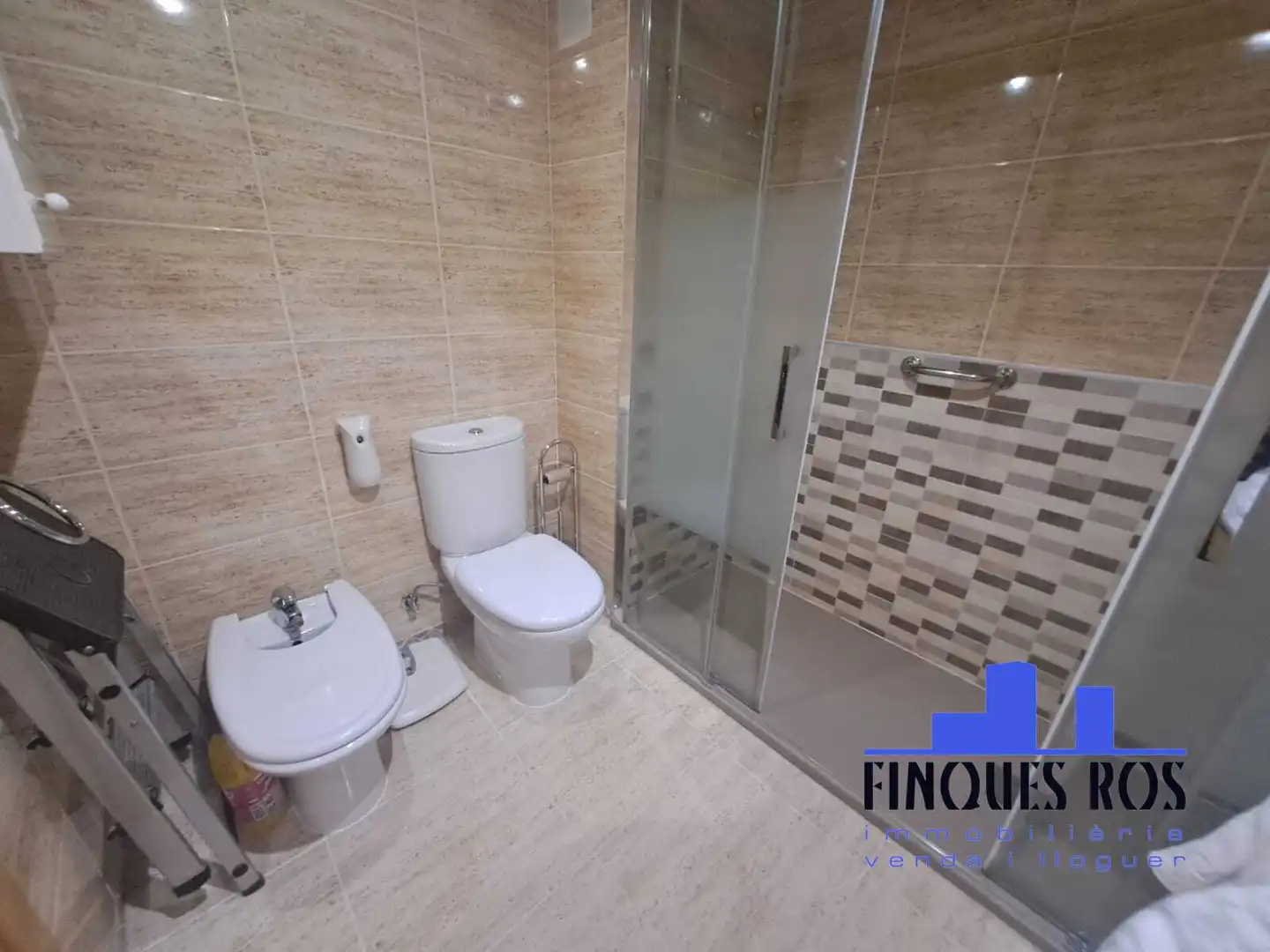 Bathroom of Flat for rent in Benicarló  with Air Conditioner, Terrace and Furnished