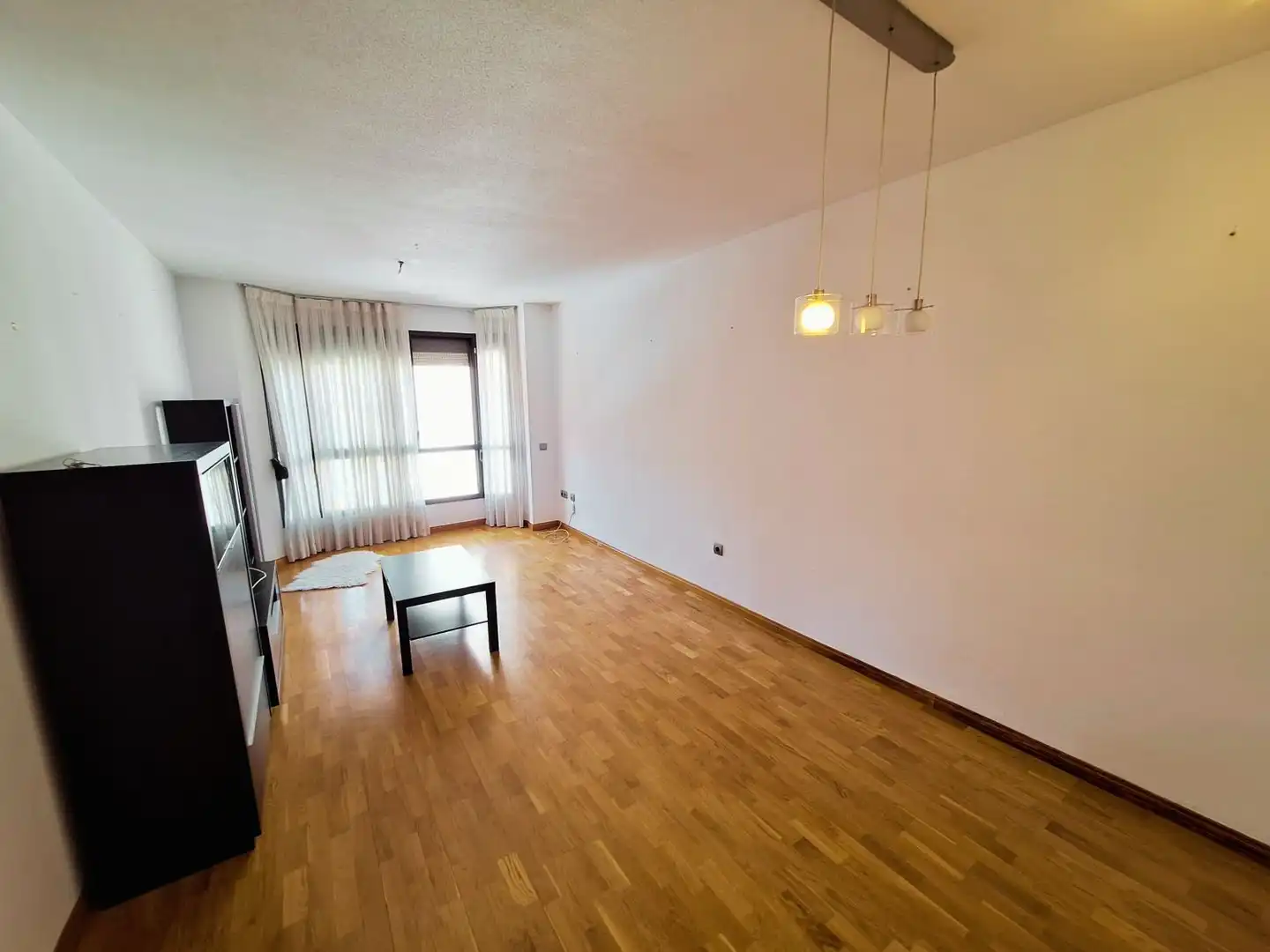 Sala de estar de Piso de alquiler en Madrid con Aire acondicionado, Calefacción y Parquet
