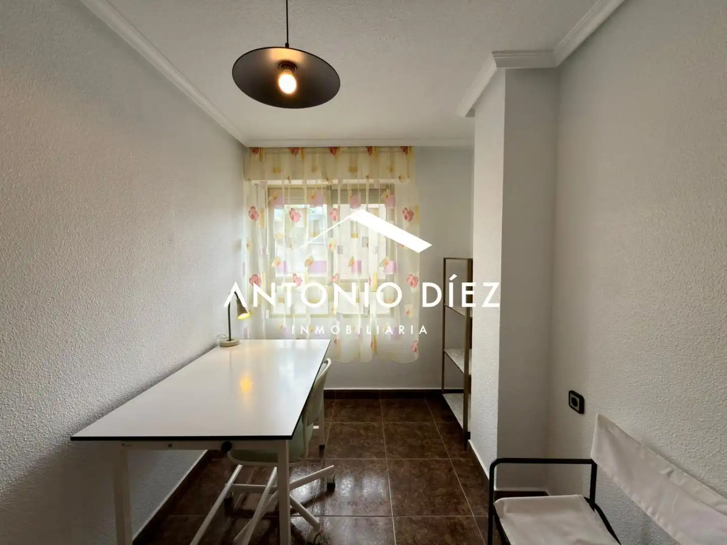 Habitación de Piso de alquiler en Elche / Elx