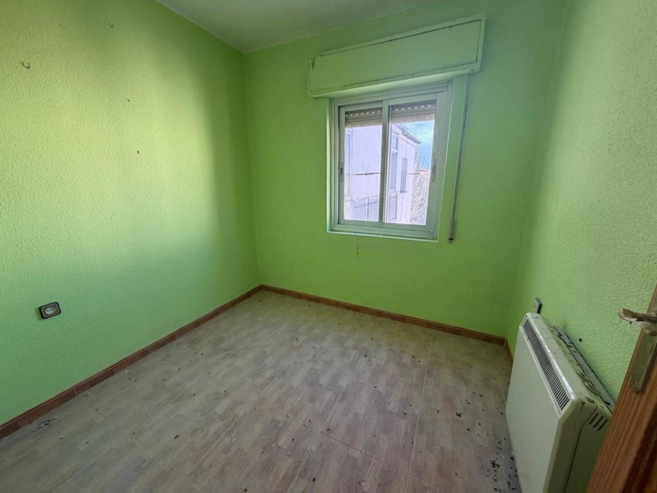 Dormitori de Pis en venda en  Albacete Capital amb Calefacció i Balcó