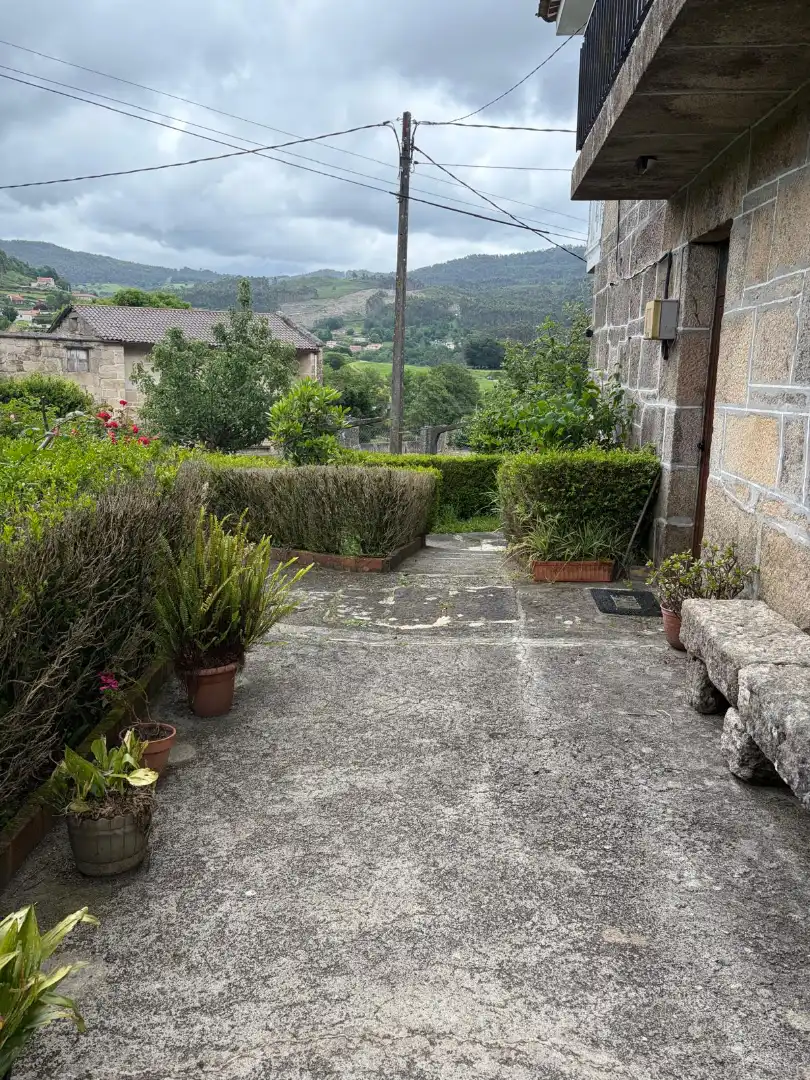 Jardí de Casa o xalet en venda en Cotobade amb Calefacció, Moblat i Balcó