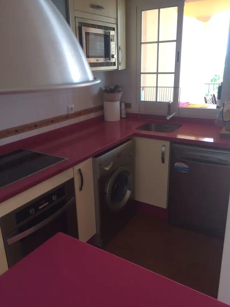 Wohnung zur Miete in Calle Juan de Acurio, 709, Martín Miguel
