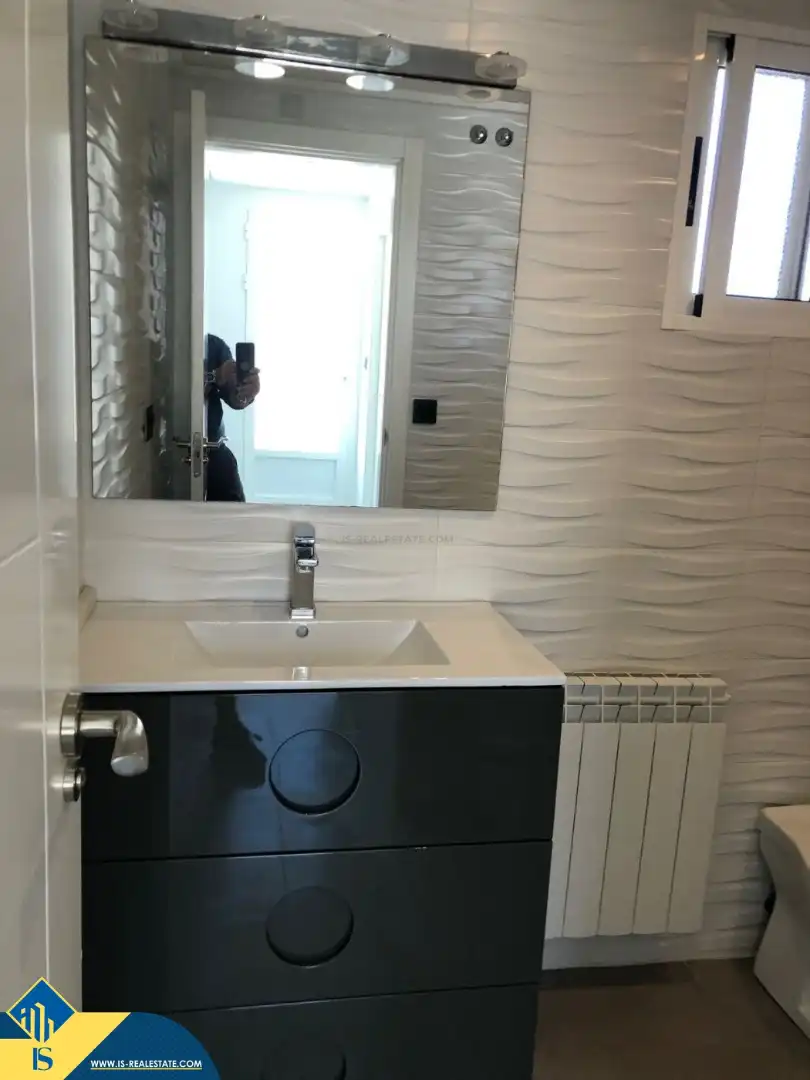 Badezimmer von Haus oder Chalet zur Miete in Torrevieja mit Klimaanlage, Terrasse und Schwimmbad