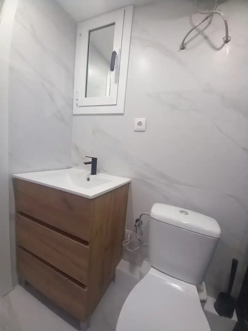 Baño de Loft en venta en Badalona con Terraza y Trastero