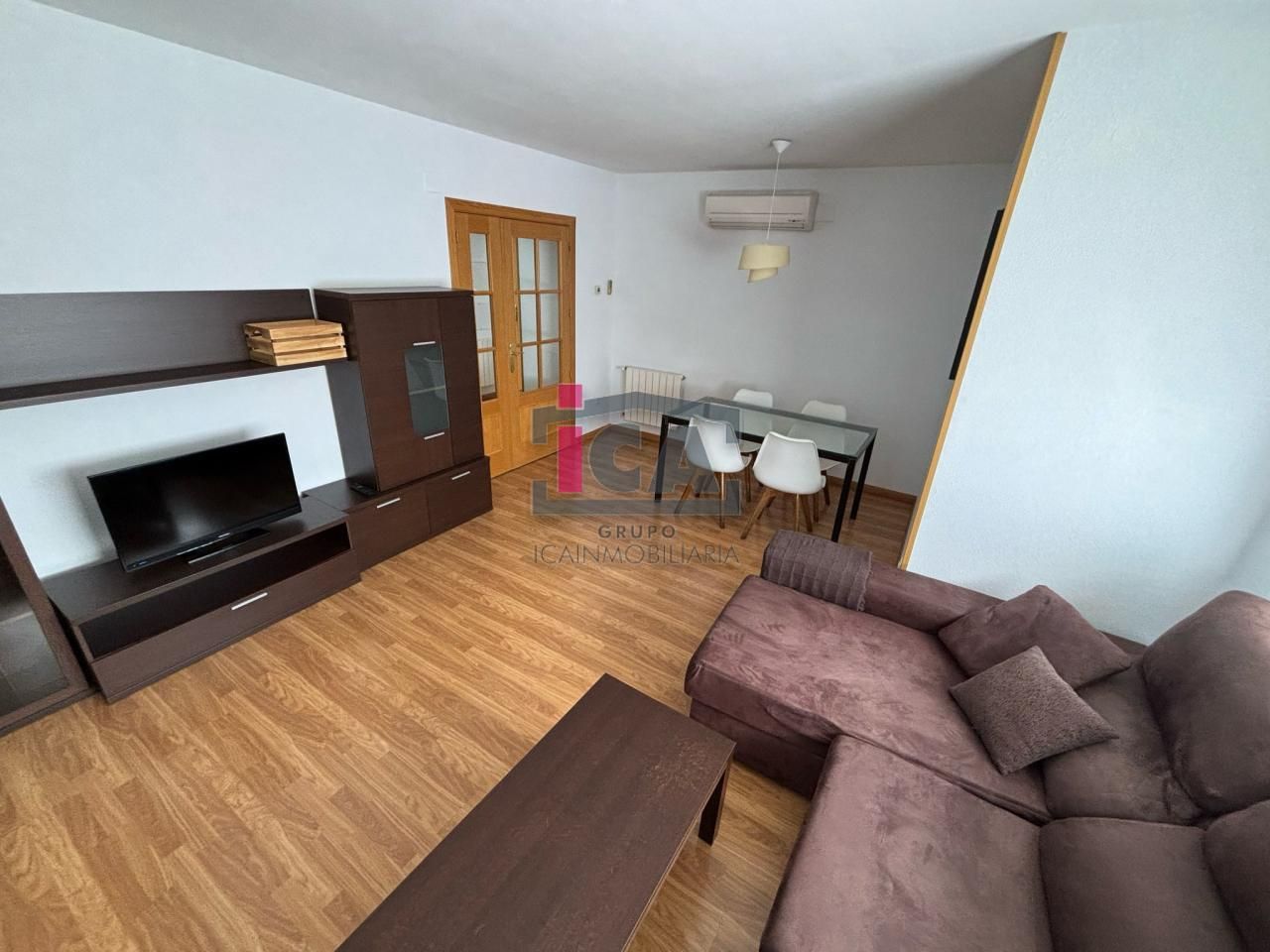 Àtic de lloguer a CALLE AGUSTINA DE ARAGÓN, Aguas Vivas - La Zambomba