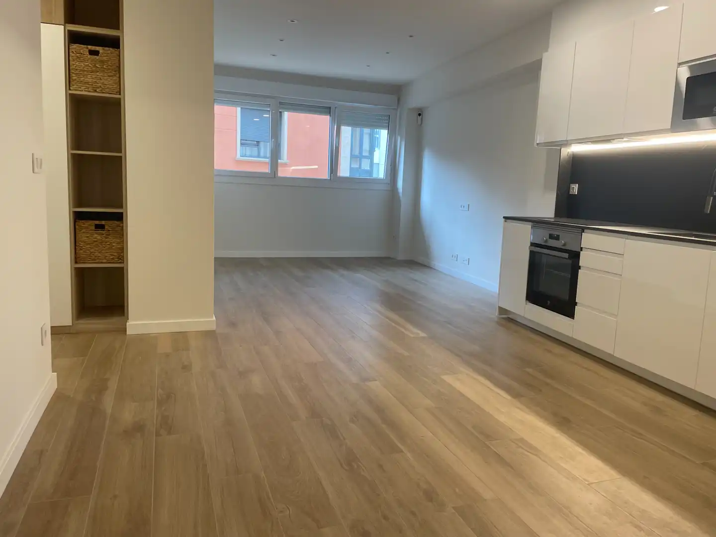 Flat for sale in Vigo   with Heating, Parquet flooring and Oven
