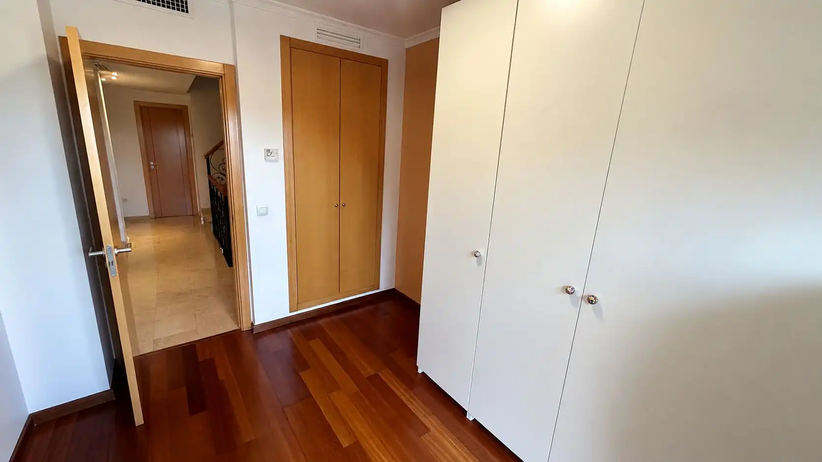Casa adosada en venta en San Rafael del Río con Alarma