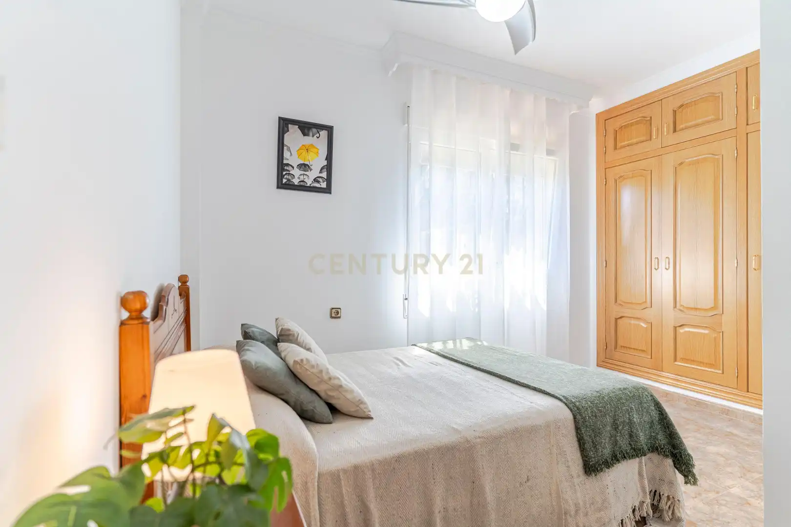 Habitación de Casa o chalet en venta en Las Gabias con Jardín privado, Trastero y Piscina