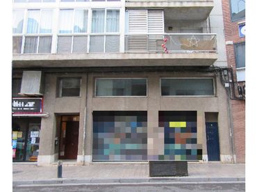 Local comercial en venta en Calle Academia