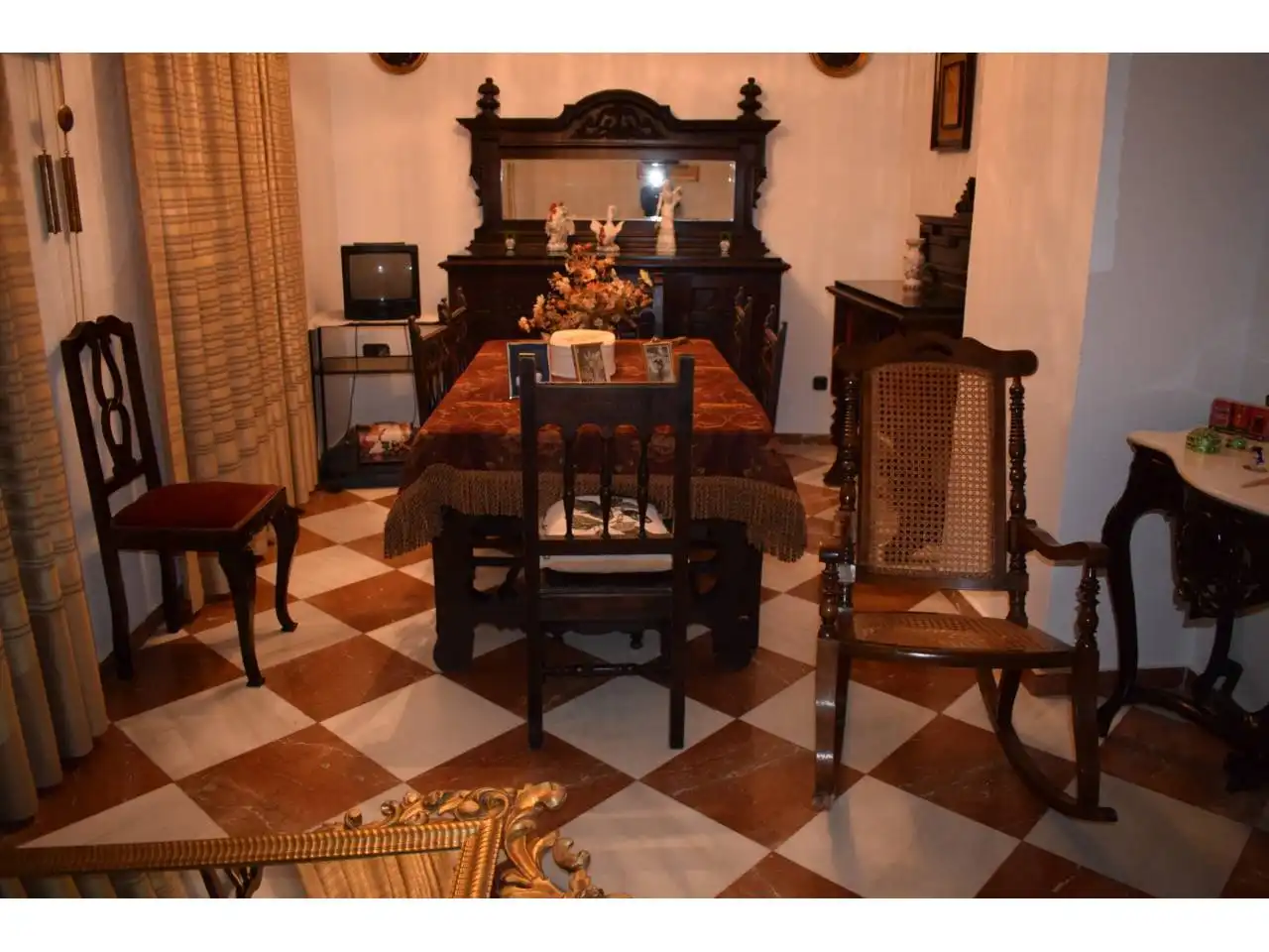Piso con terraza en venta en Baena
