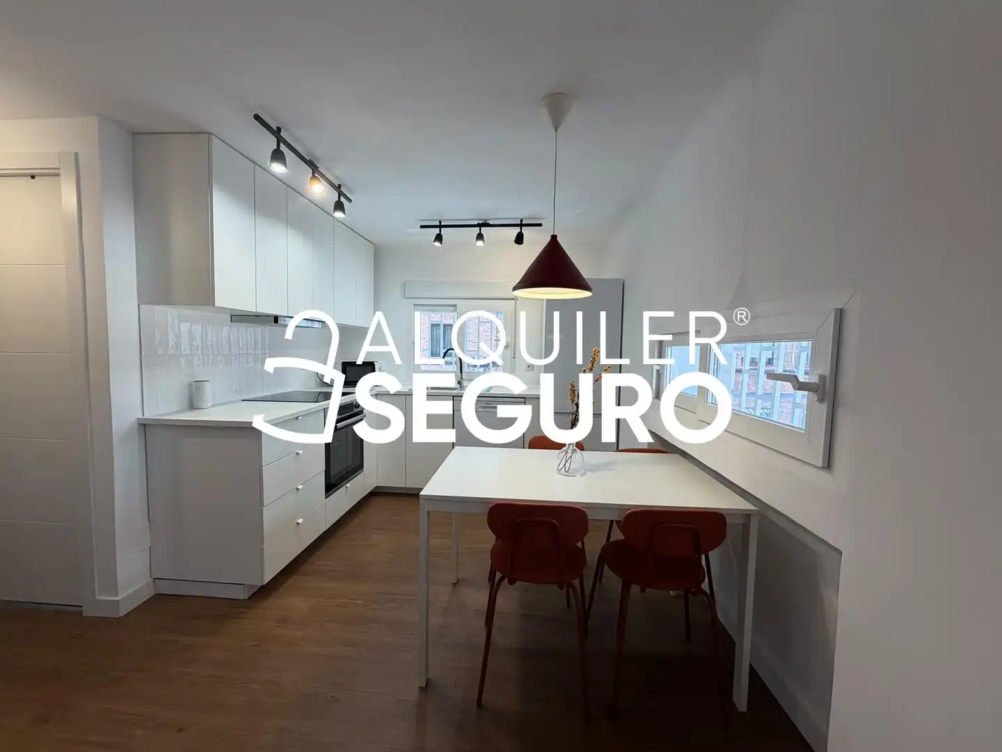 Kitchen of Flat for rent in Madrid  with Air Conditioner and Furnished