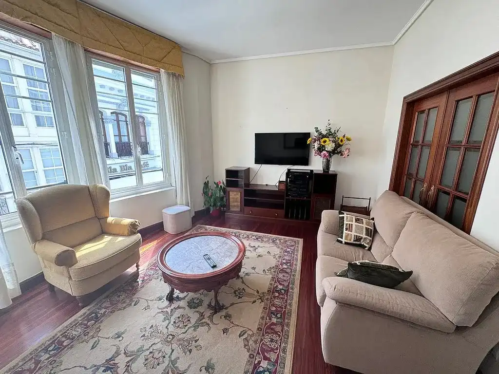 Living room of Flat for rent in Ferrol  with Heating, Furnished and Pets allowed