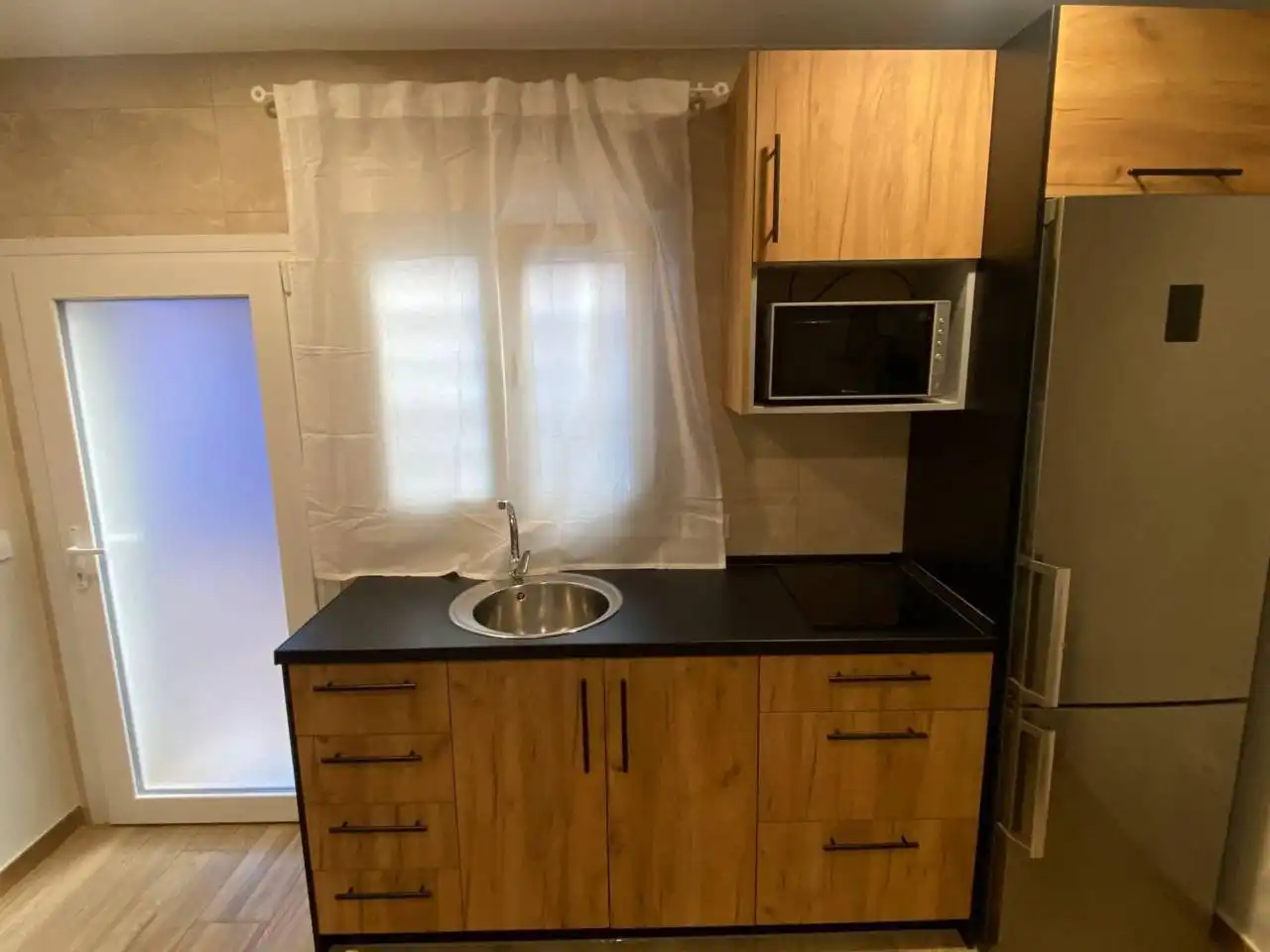 Küche von Wohnung zum Verkauf in La Línea de la Concepción mit Möbliert